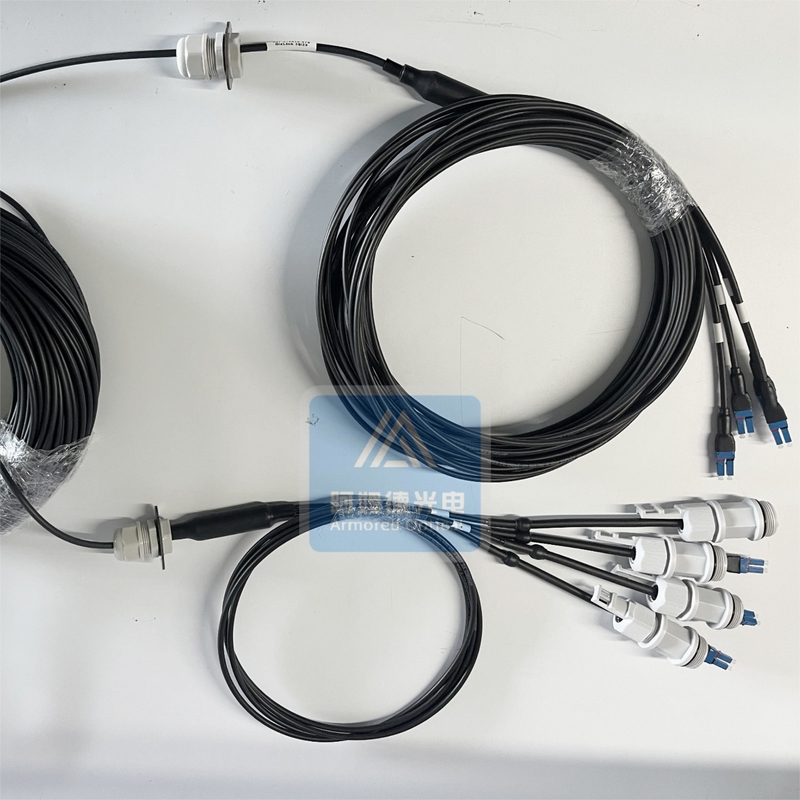 8F Armored FTTA Patch Cord CPRI Black Lszh Fiber Patch CordUniboot With Housing