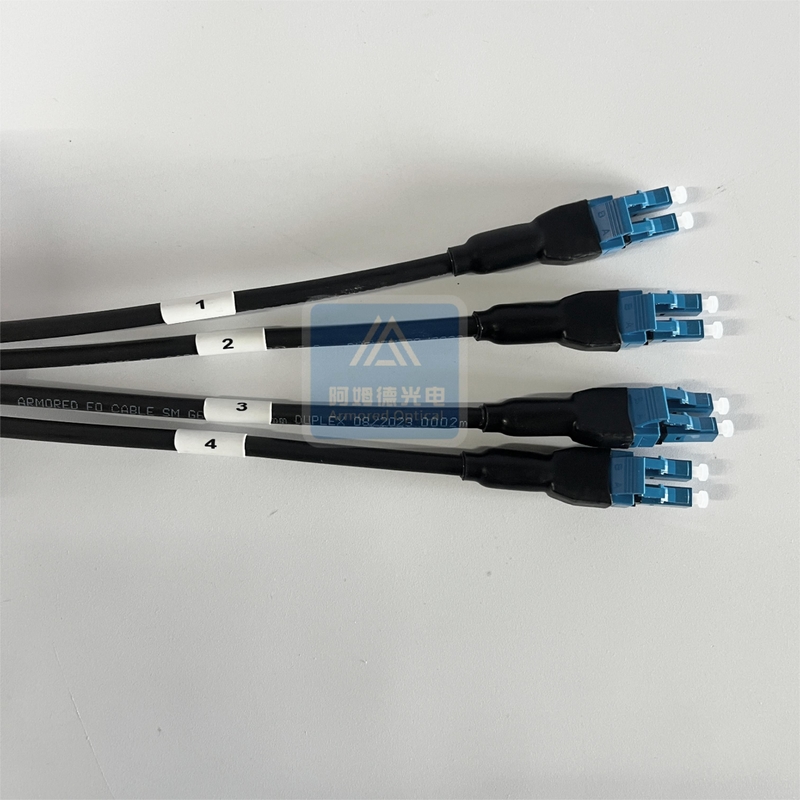 8F Armored FTTA Patch Cord CPRI Black Lszh Fiber Patch CordUniboot With Housing