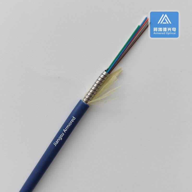 6 Cores Single Mode Spiral Armored Fiber Cable 5.0mm Blue PVC Rodent Resistant FTTH
