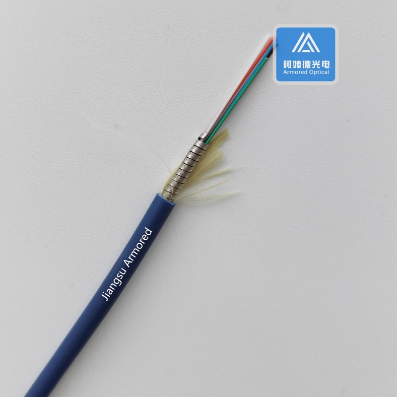 6 Cores Single Mode Spiral Armored Fiber Cable 5.0mm Blue PVC Rodent Resistant FTTH