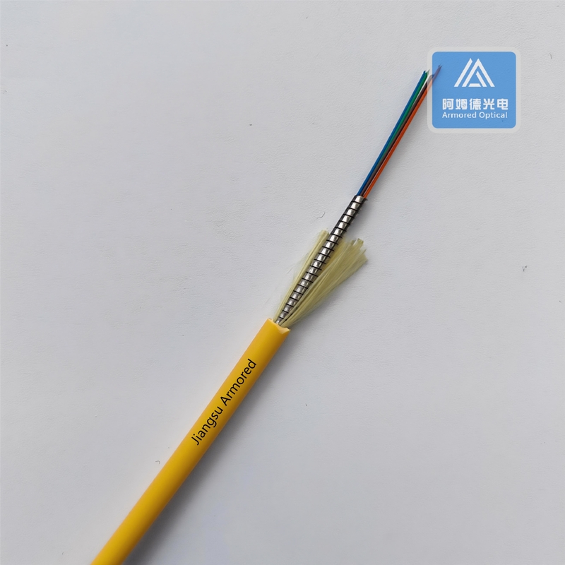 4 Cores SM Single Mode Armored Fiber Cable Yellow PVC 5.0mm FTTH